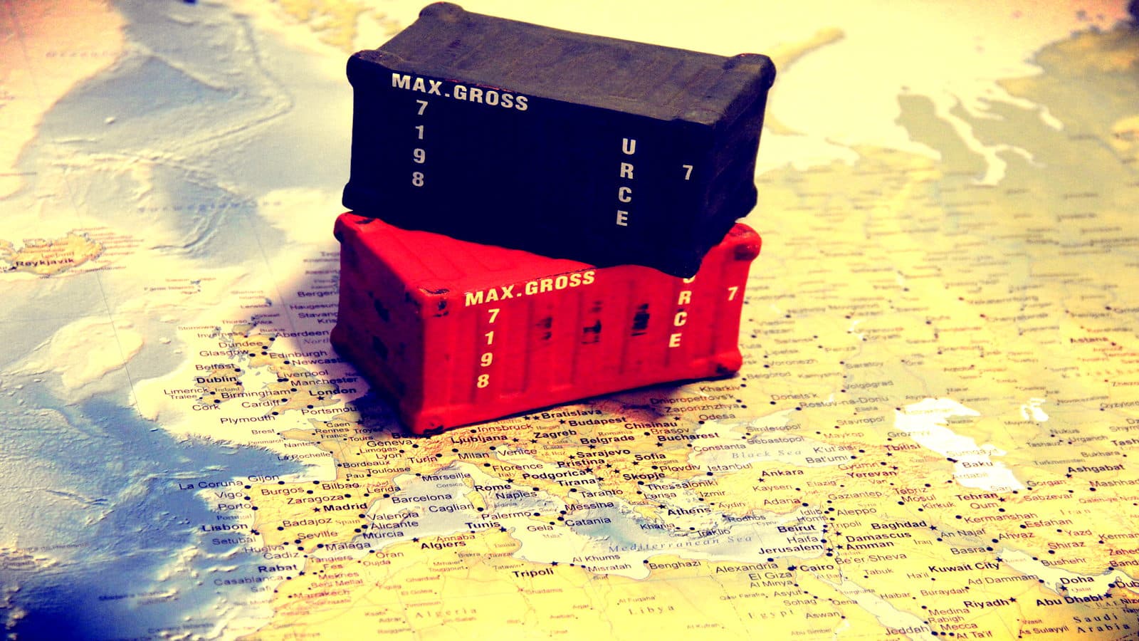 1.7 Million TEU Shortage: Port Congestion Consuming Capacity Like a Major Shipping Line